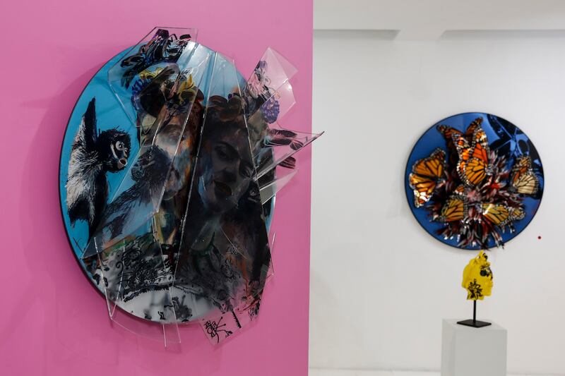 "Ventanas Nouménicas", exposición de 33 piezas escultóricas de Paola Pineda en la LMI Gallery