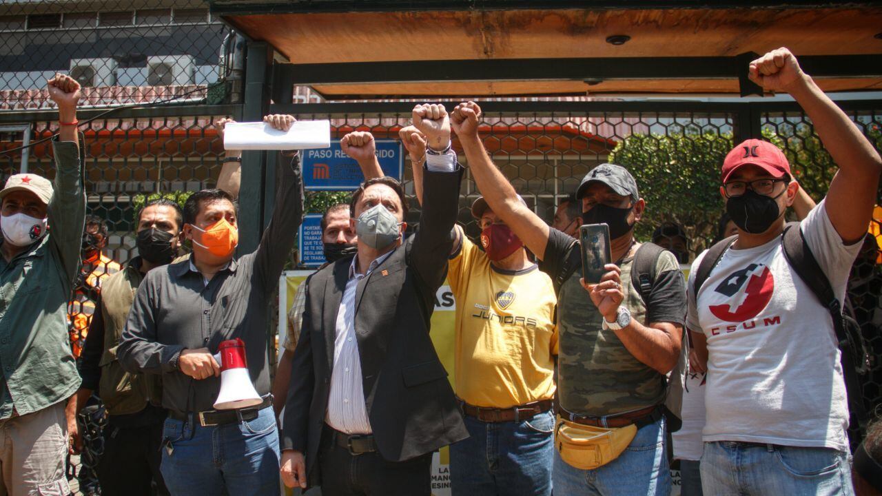 Sindicato Mexicano de Trabajadores del Sistema de Transporte Colectivo (Metro).