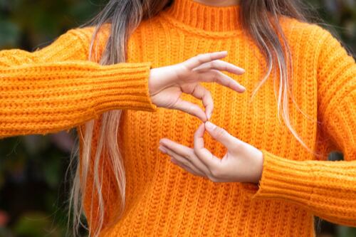 Convocan a ‘escuchar el llamado’ para apoyar a fundación que atiende niños sordos