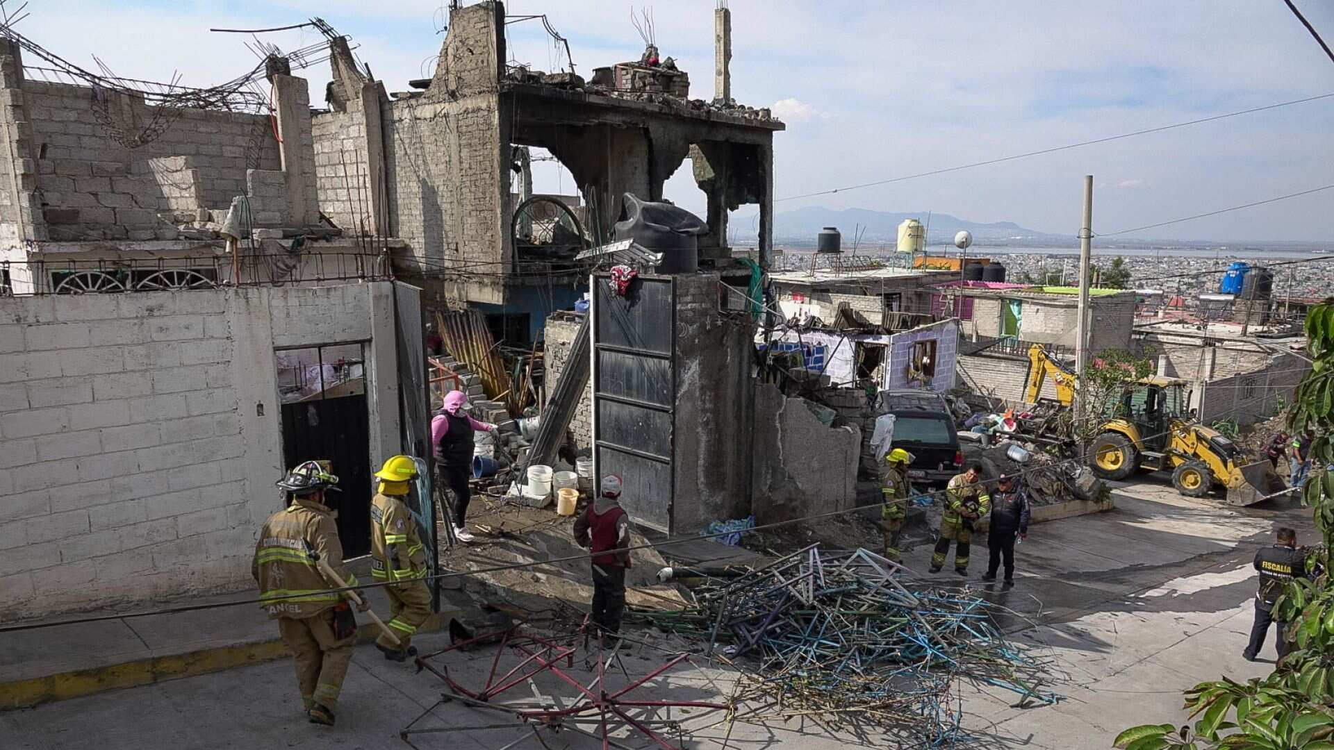 Muere mujer herida en explosión de pirotecnia en Chimalhuacán