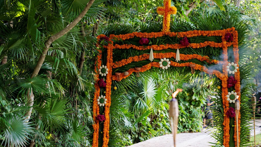 17 Festival de Vida y Muerte en Parque Xcaret