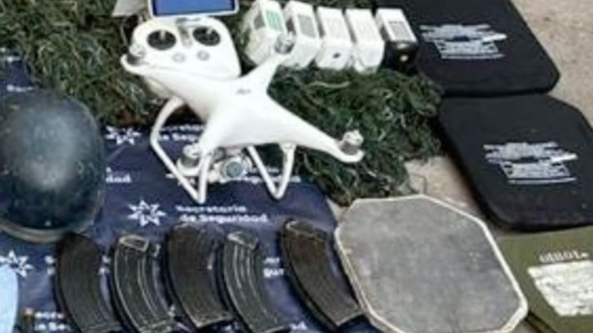 Localizan otro centro de monitoreo clandestino con narcodrones en Teocaltiche, Jalisco.