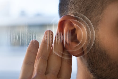 Salud auditiva: cómo cuidar tus oídos en el día a día