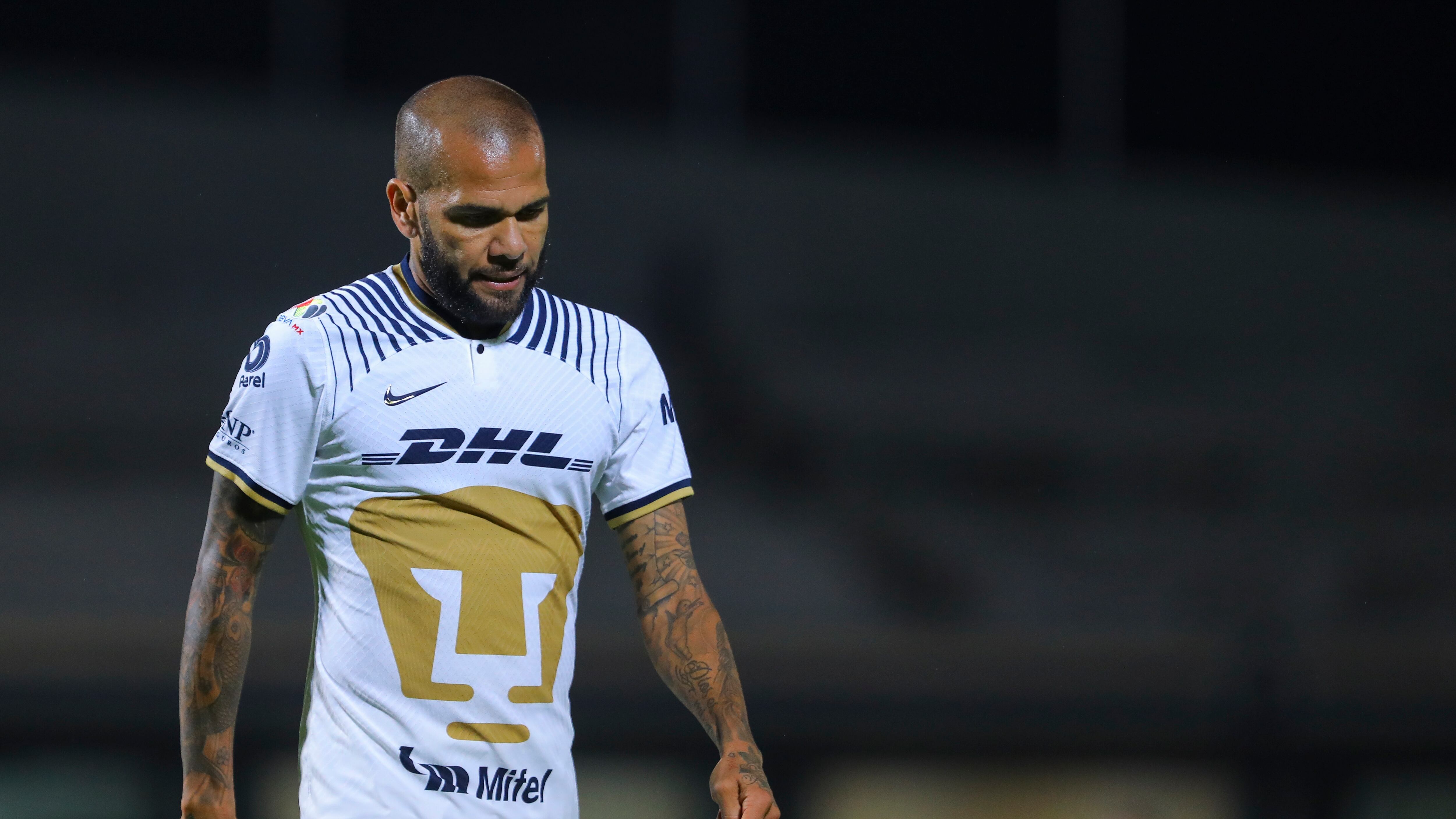 Dani Alves.