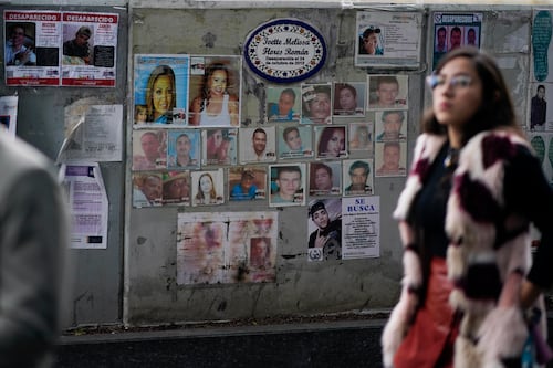 Madres buscadoras estallan contra autoridades por “desaparecer a desaparecidos”