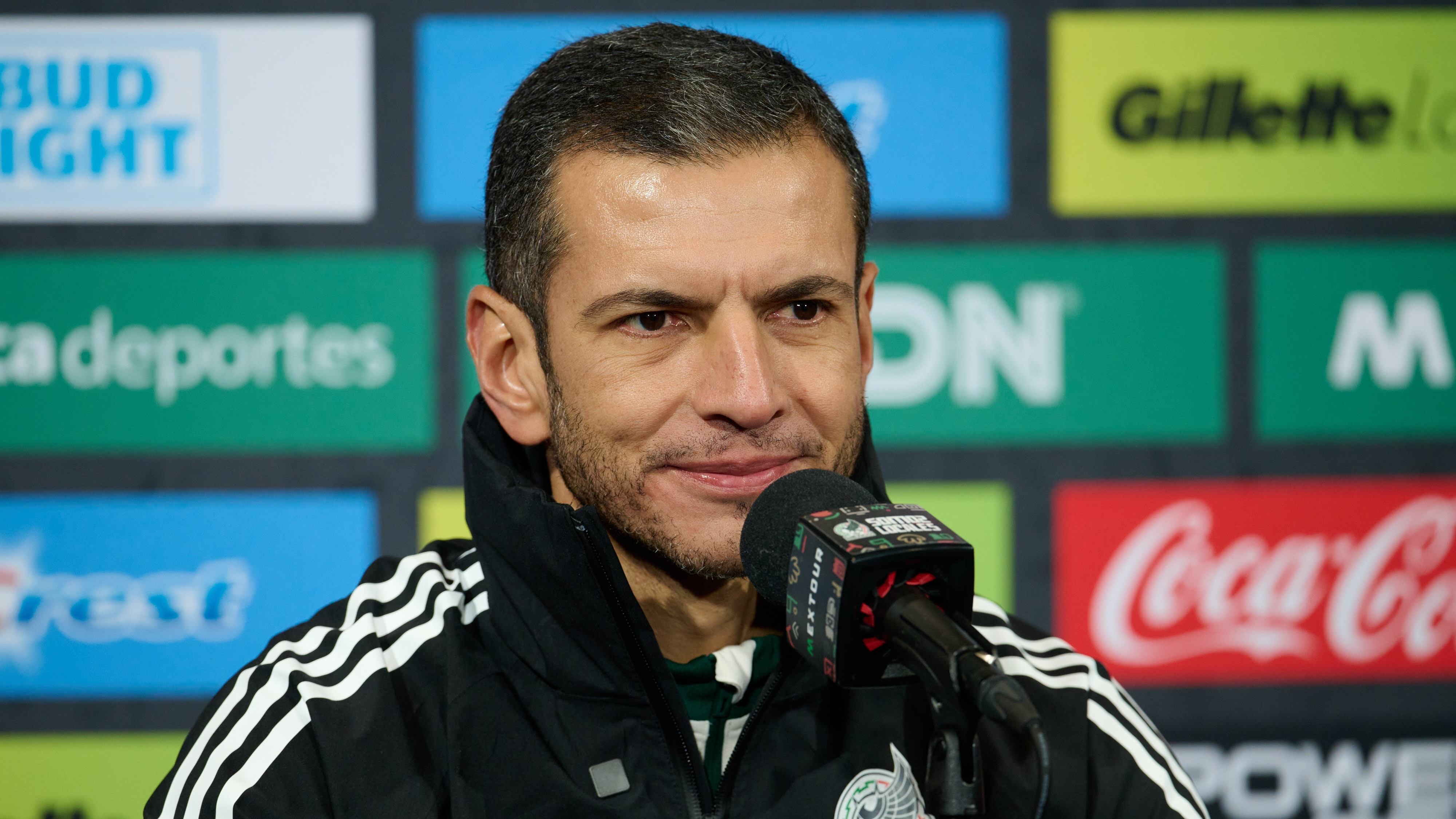 Jaime Lozano en conferencia de prensa previo al duelo frente a Alemania en Filadelfia.