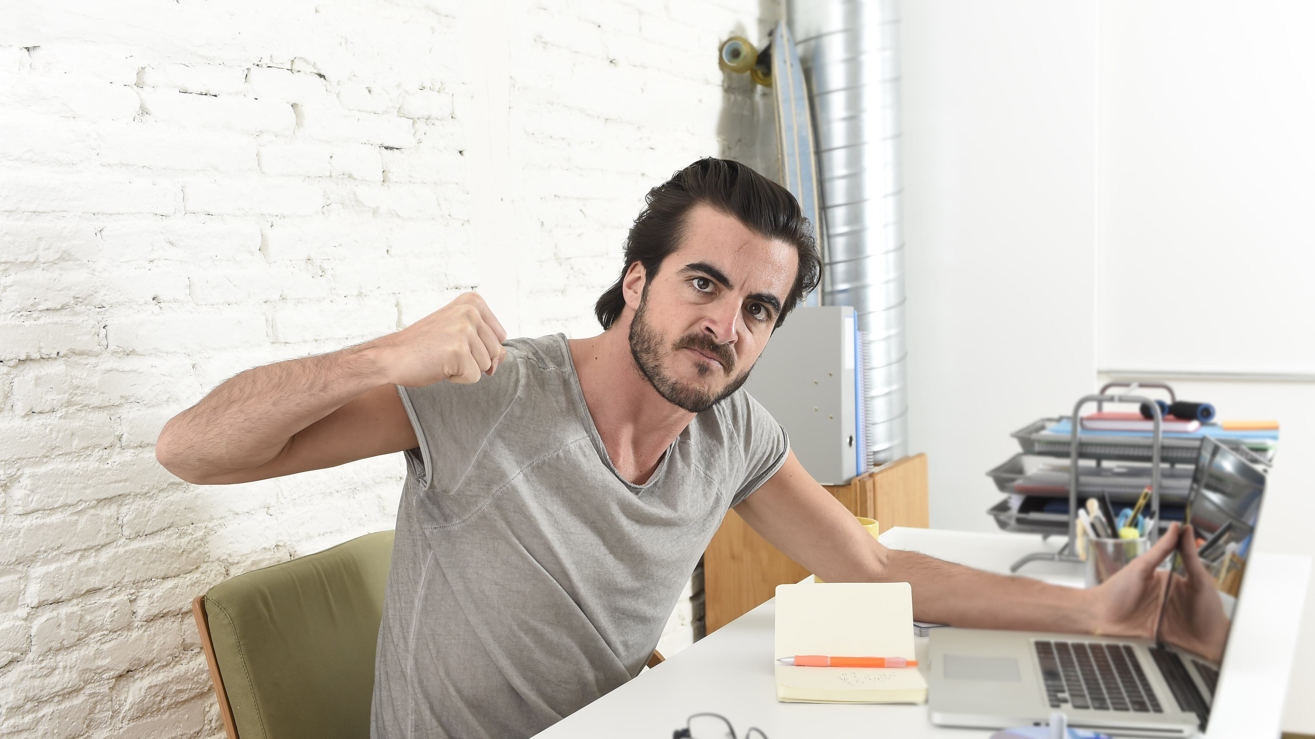 o hay evidencia de que el trabajo presencial sea mejor que el home office; aunque el primer round ya lo perdió el teletrabajo: 43% ya regresó a la oficina.