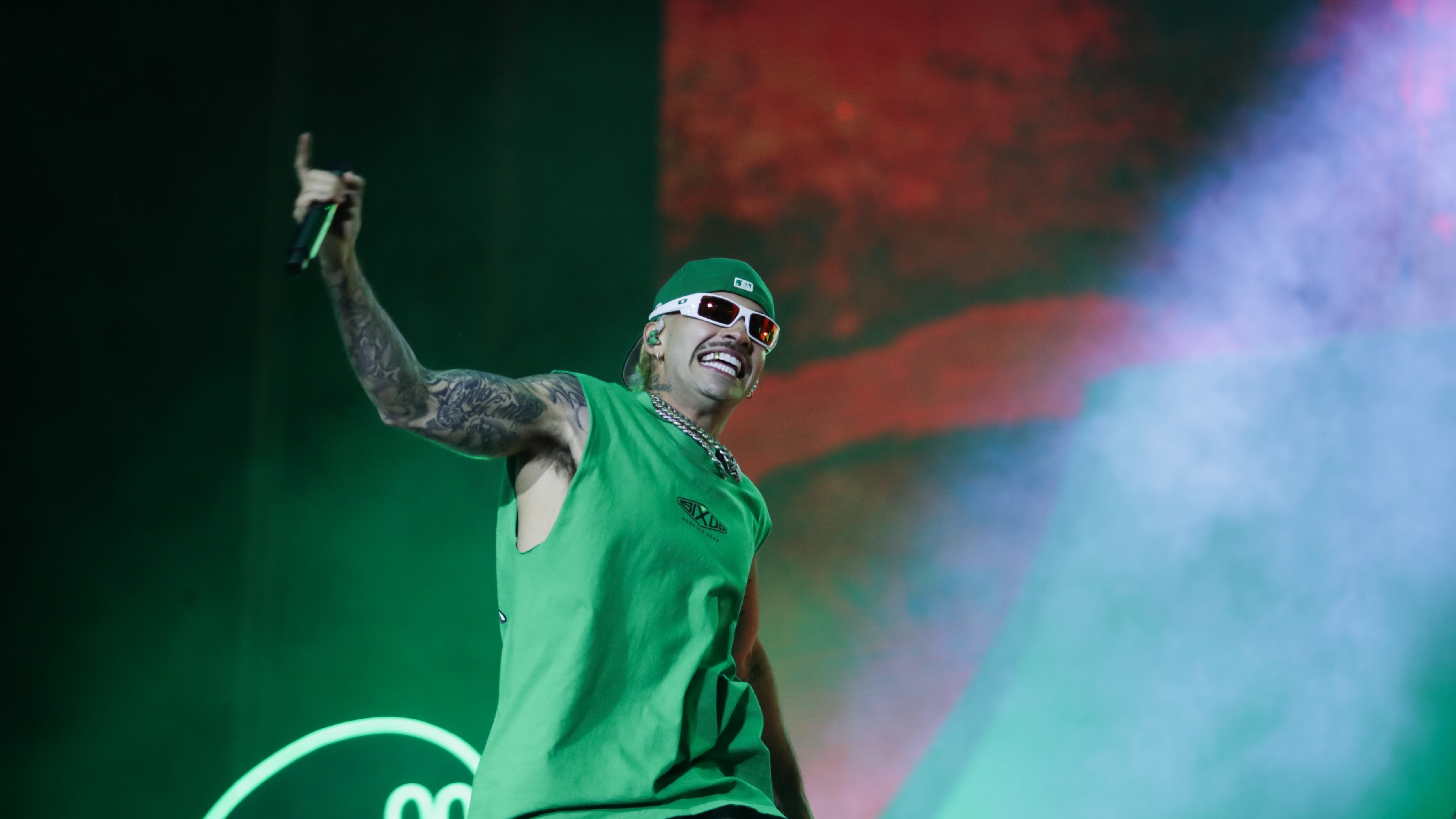 FEID, durante su presentación en el Festival Estéreo Picnic, en el Parque Simón Bolívar de Bogotá