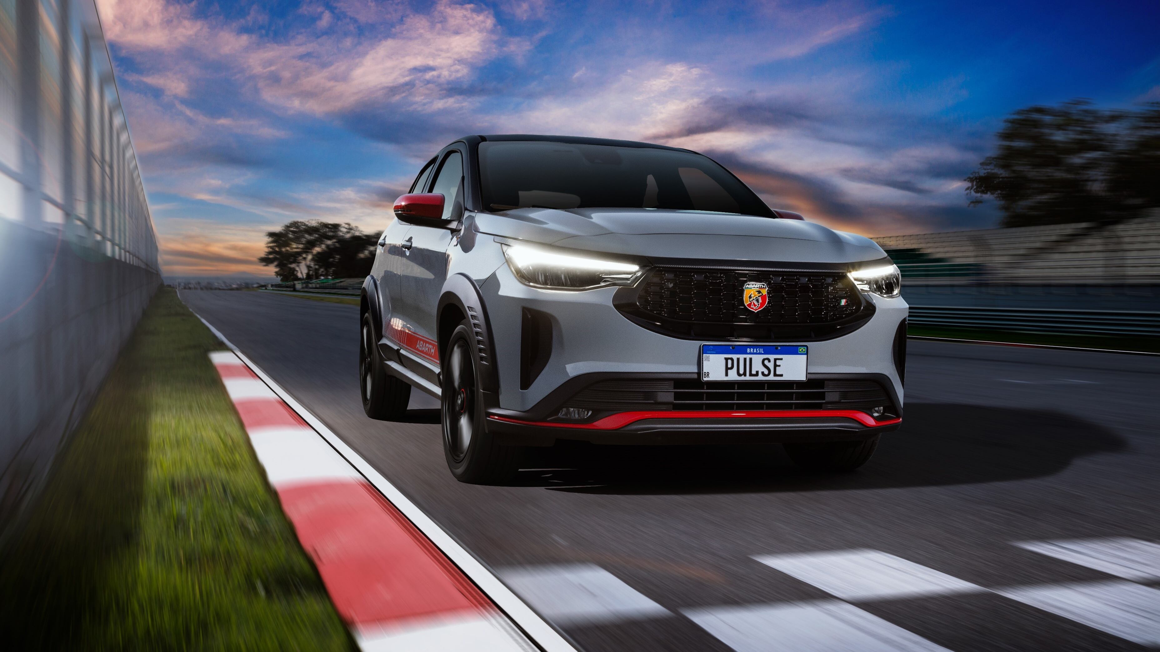 Fiat Pulse Abarth debuta en Brasil como el primer SUV de la marca