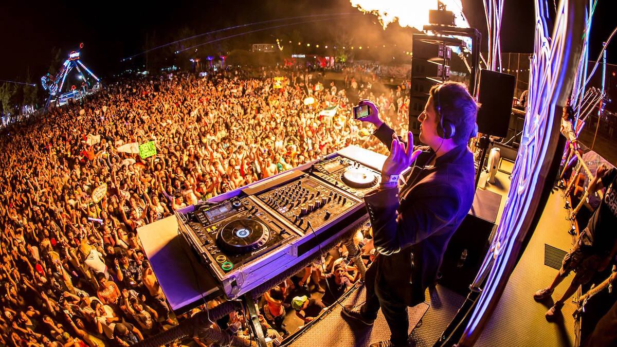 El DJ mexicano ha colaborado con artistas de la talla de David Guetta, Afrojack y Hardwell. (Cortesía)