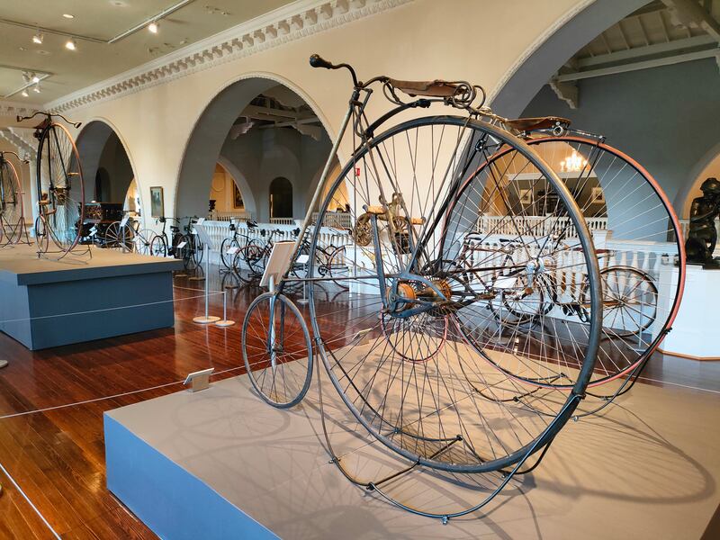 Explora la mágica St. Augustine. Esta histórica ciudad costera ofrece rica historia, calles adoquinadas, arquitectura colonial y deliciosa gastronomía