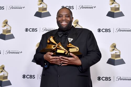 GRAMMYs 2024: Se viraliza el arresto de un rapero estadounidense después de ganar tres premios