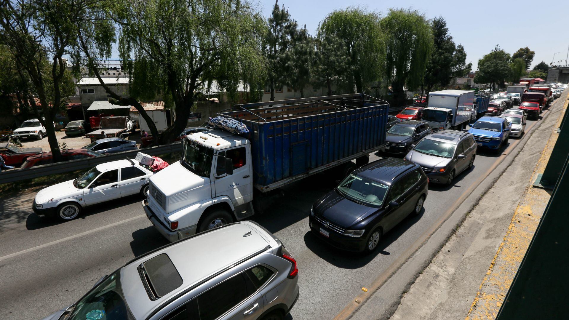 Hoy no Circula del viernes 11 de julio 2025 en CDMX y Edomex