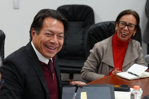 Recibe Mario Delgado el Pliego de Demandas 2026 del SNTE