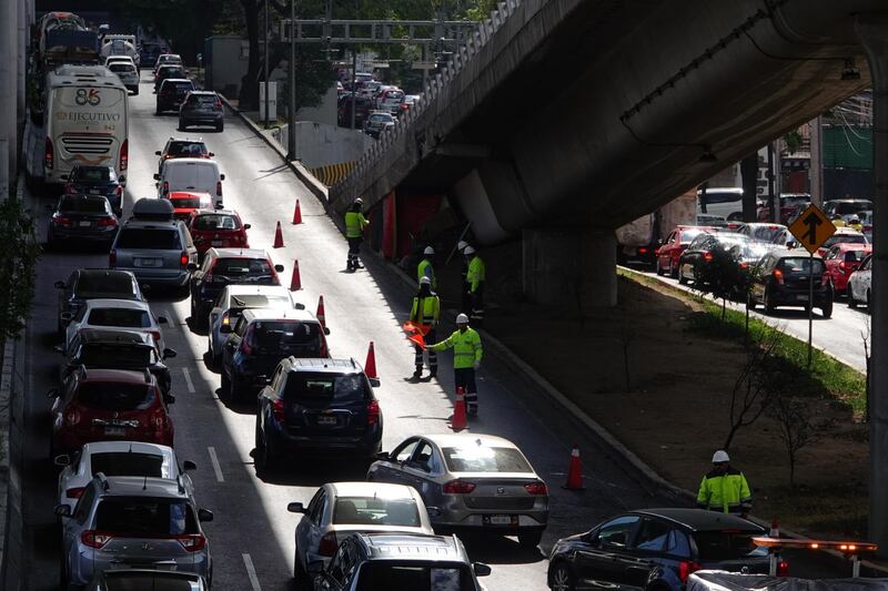 Hoy no Circula del viernes 3 de enero de 2025 en CDMX y Edomex