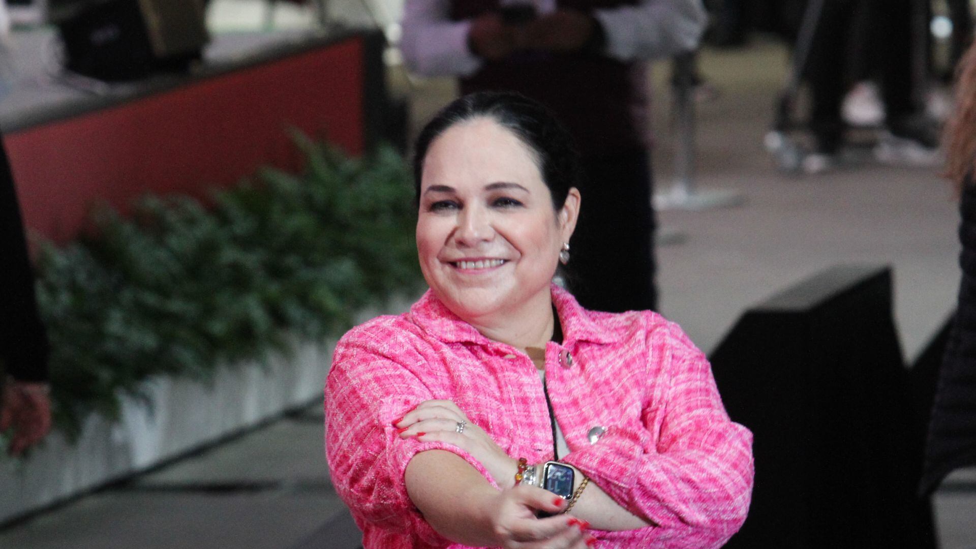 La senadora Mónica Fernández Balboa durante su llegada al Consejo Nacional de Morena.