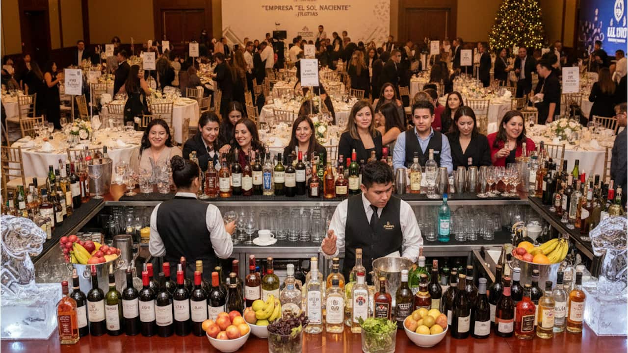 ¡Todo con moderación! El consumo de bebidas alcohólicas aumenta hasta 50% durante las de Navidad y Año Nuevo.