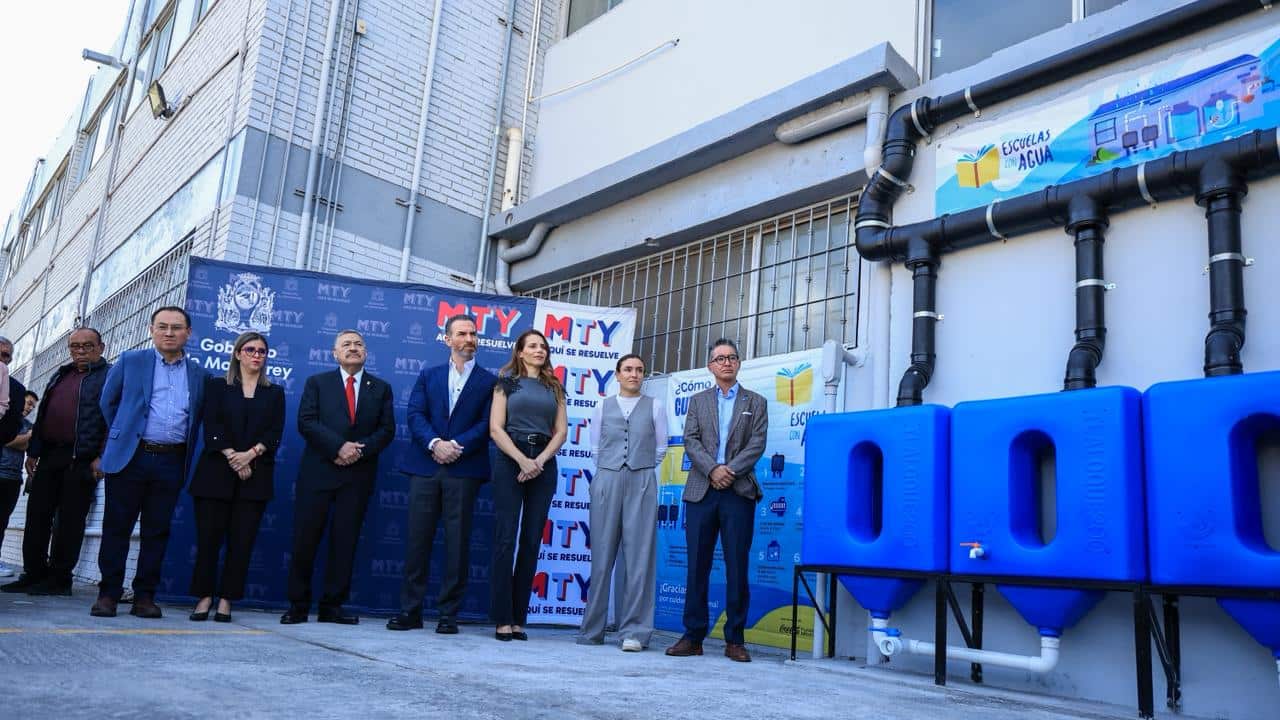 Adrián de la Garza dijo que serán muy conscientes del cuidado de los recursos y uno de los más importantes es el del agua.