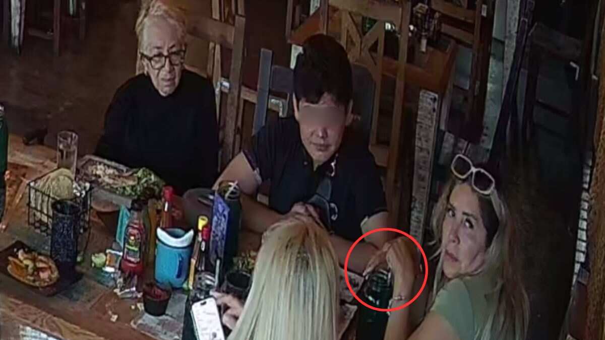 Lady Cucaracha: Mujer coloca insecto en la comida para evitar pagar la cuenta en restaurante de Guadalajara