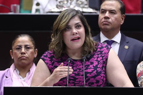 #PolíticaConfidencial: Reforma Electoral sacude a la 4T, Lilia Aguilar se pone crítica