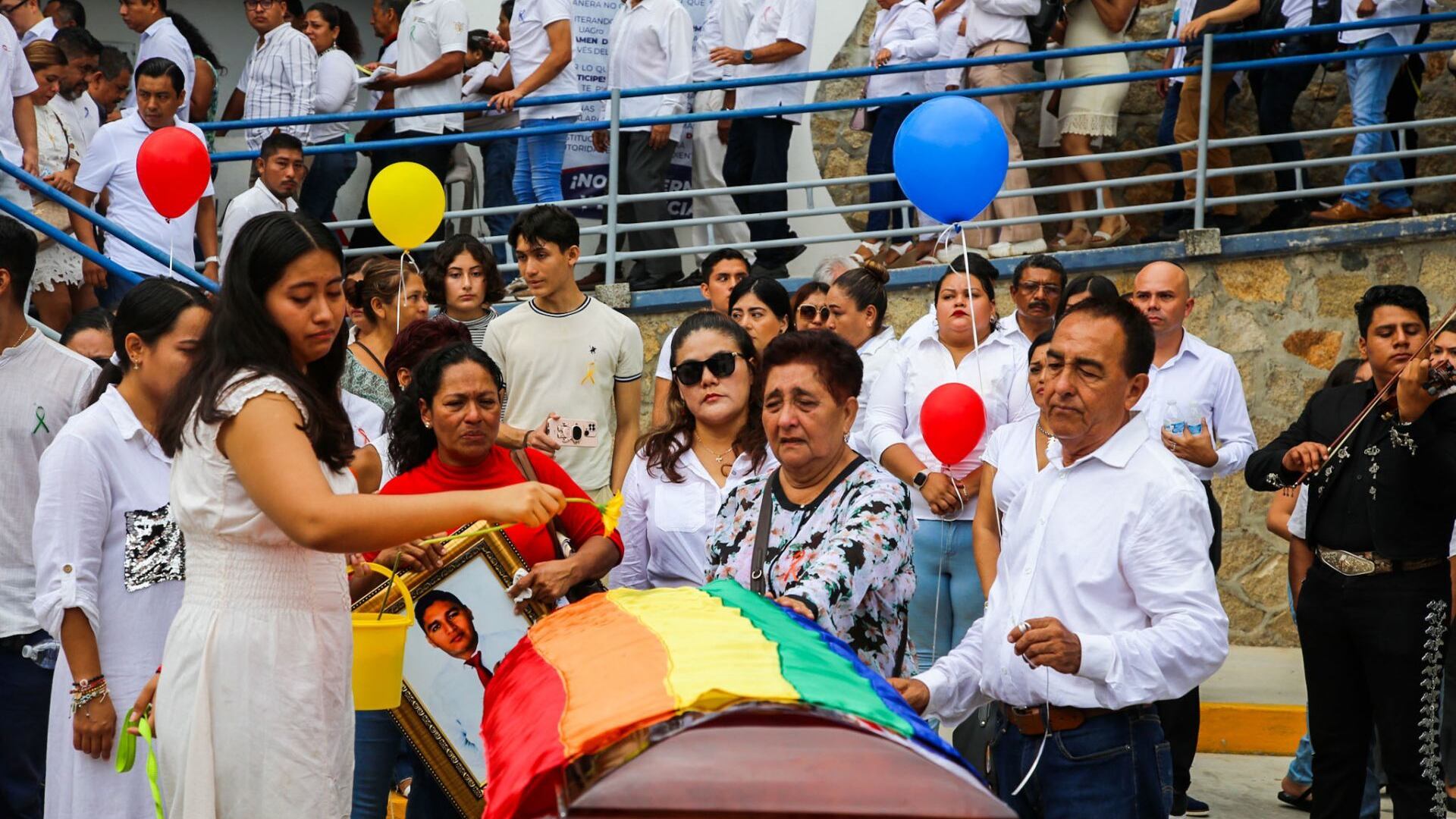 Ulises Salvador Nava Juárez rinden homenaje en Universidad Autónoma de Guerrero