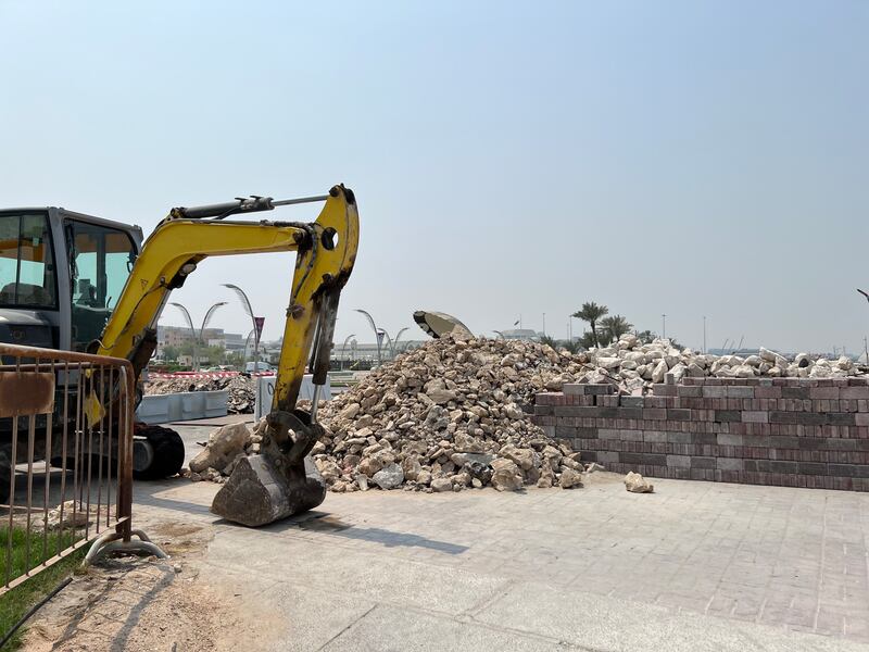 Tratan de realizar obras por las tardes cuando el calor da un respiro.