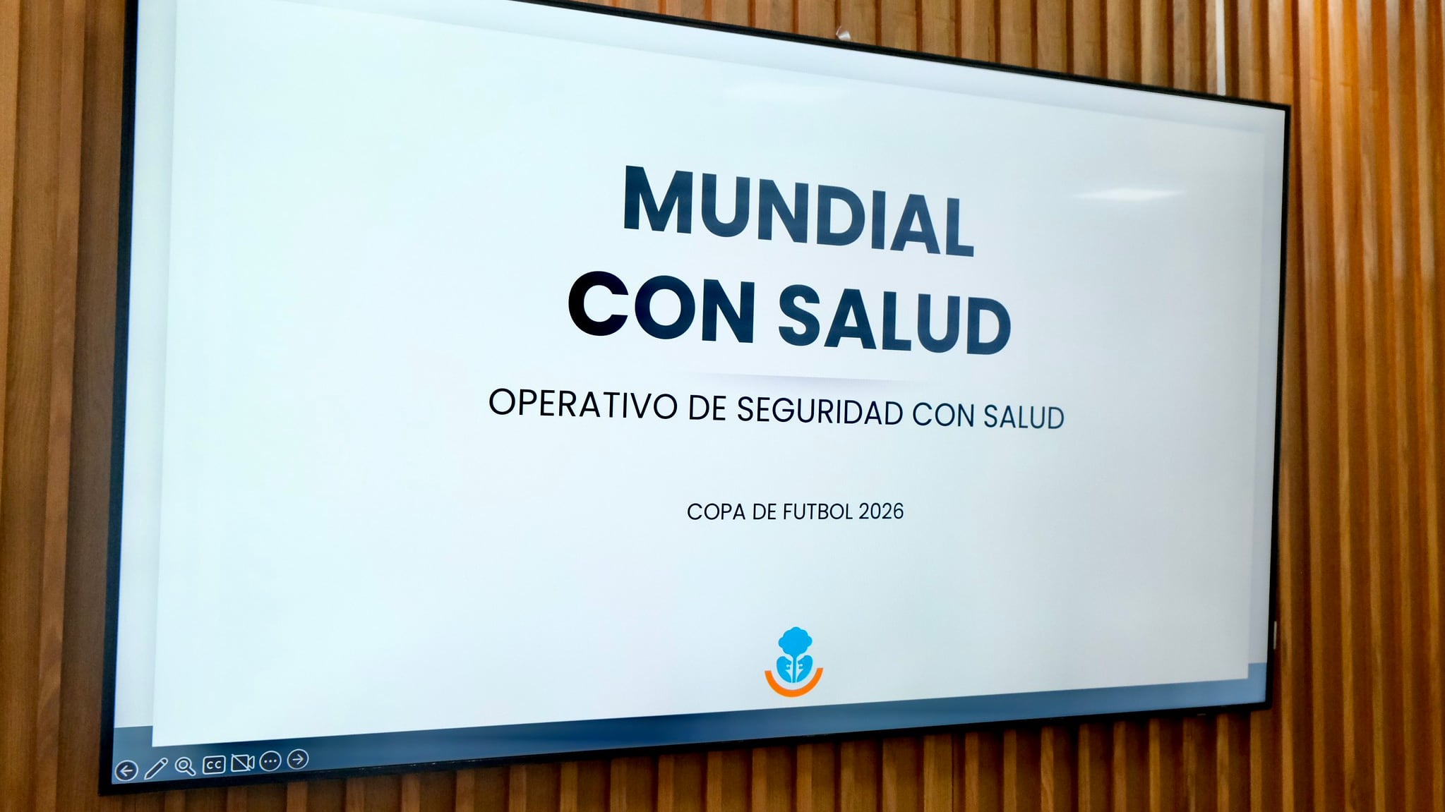 CORTESÍA