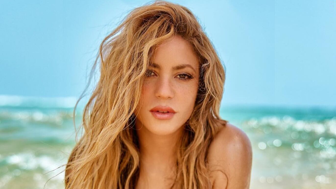 Las fotografías publicadas por Shakira generaron todo tipo de reacciones y aseguran que es como el vino.