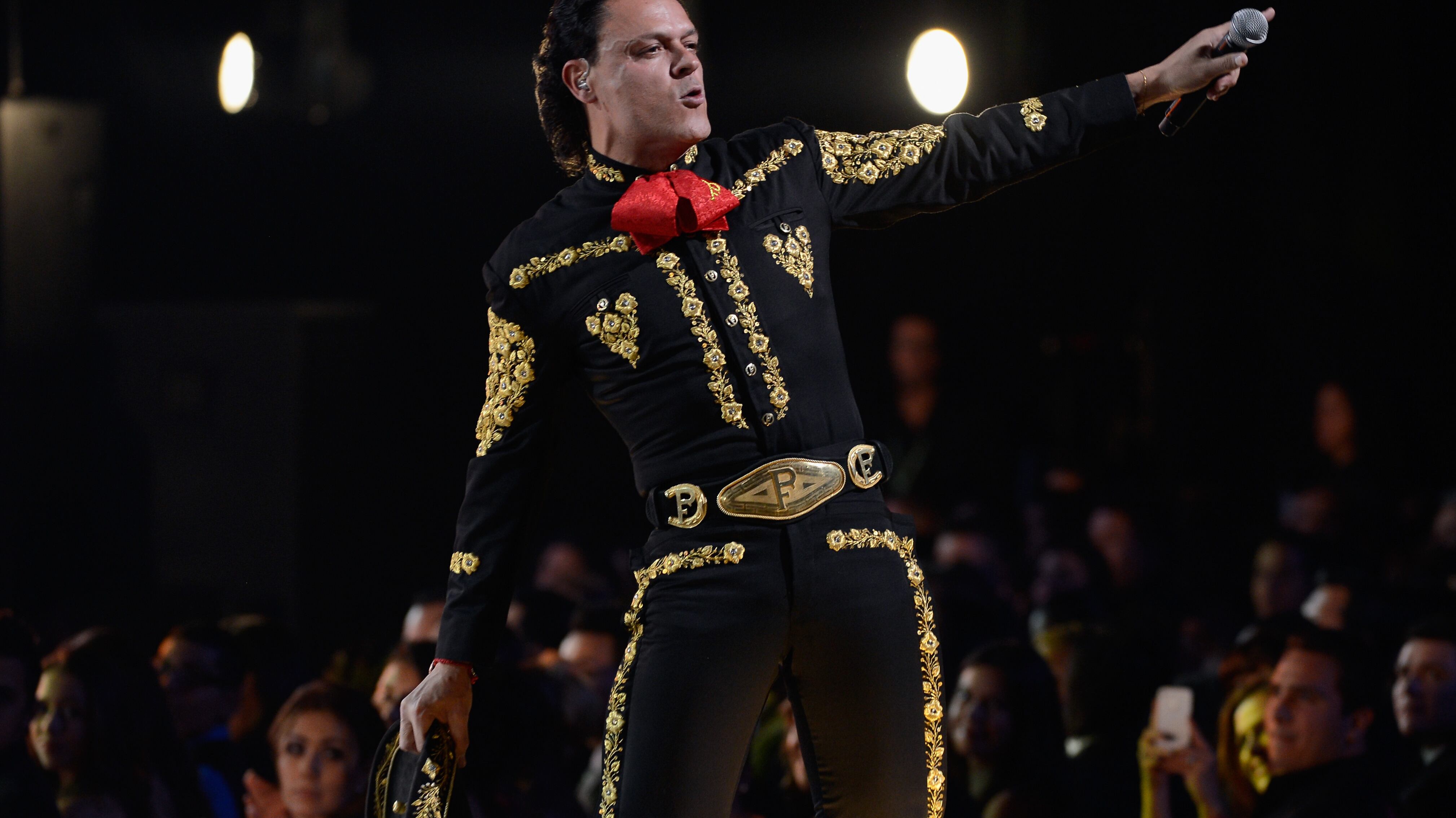 Pedro Fernández regresa a los escenarios con “Te doy la vida Tour”