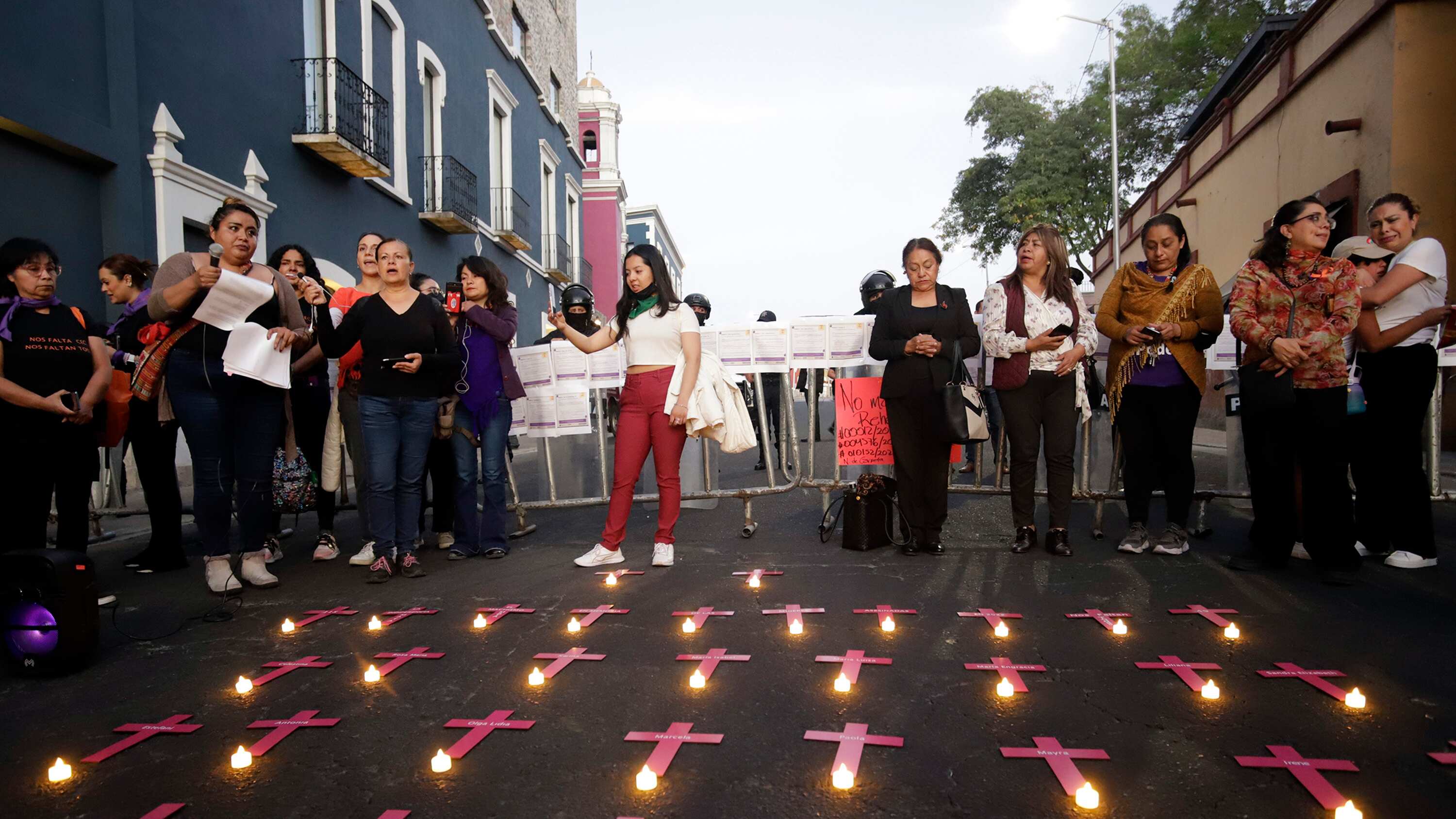 Realizan compromisos en materia de prevención y atención de los delitos relacionados con la violencia de género.
