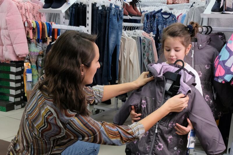 Sin importar que rápido crezcan, es conveniente que cuenten con conjuntos que destaquen su estilo y se adecuen a su personalidad en cada etapa de su desarrollo