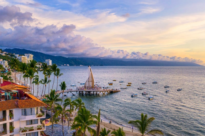 Cada turista gasta hasta 300 pesos durante el spring break.
