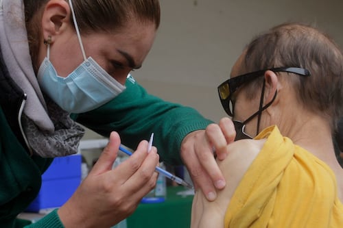 CDMX vacunará en estas siete alcaldías a mayores de 50 años