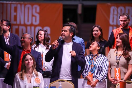 Máynez hace “destape múltiple” a gubernatura de NL; desde Mariana Rodríguez hasta Colosio Riojas