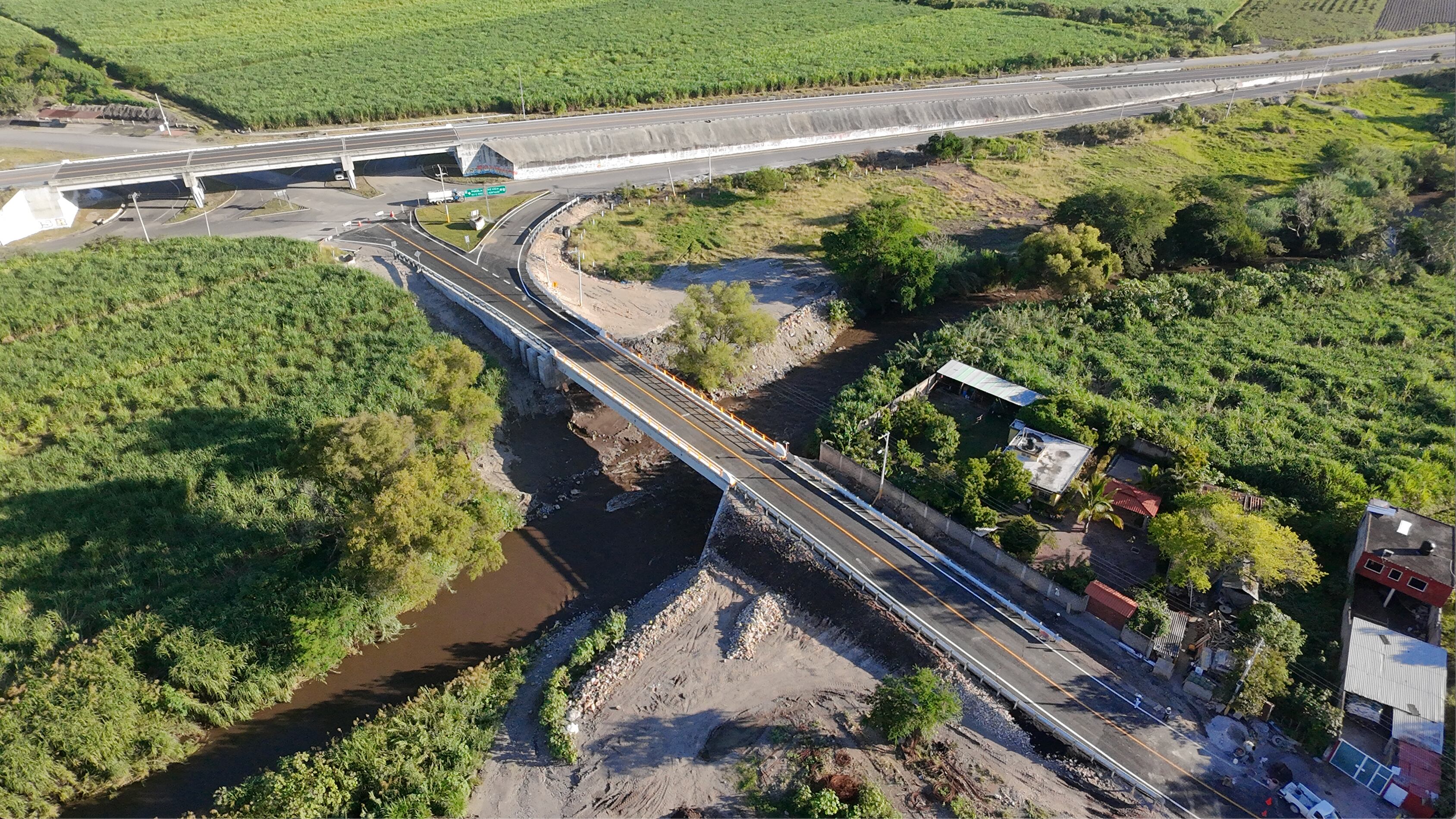 nuevo puento Los Muros en Morelos