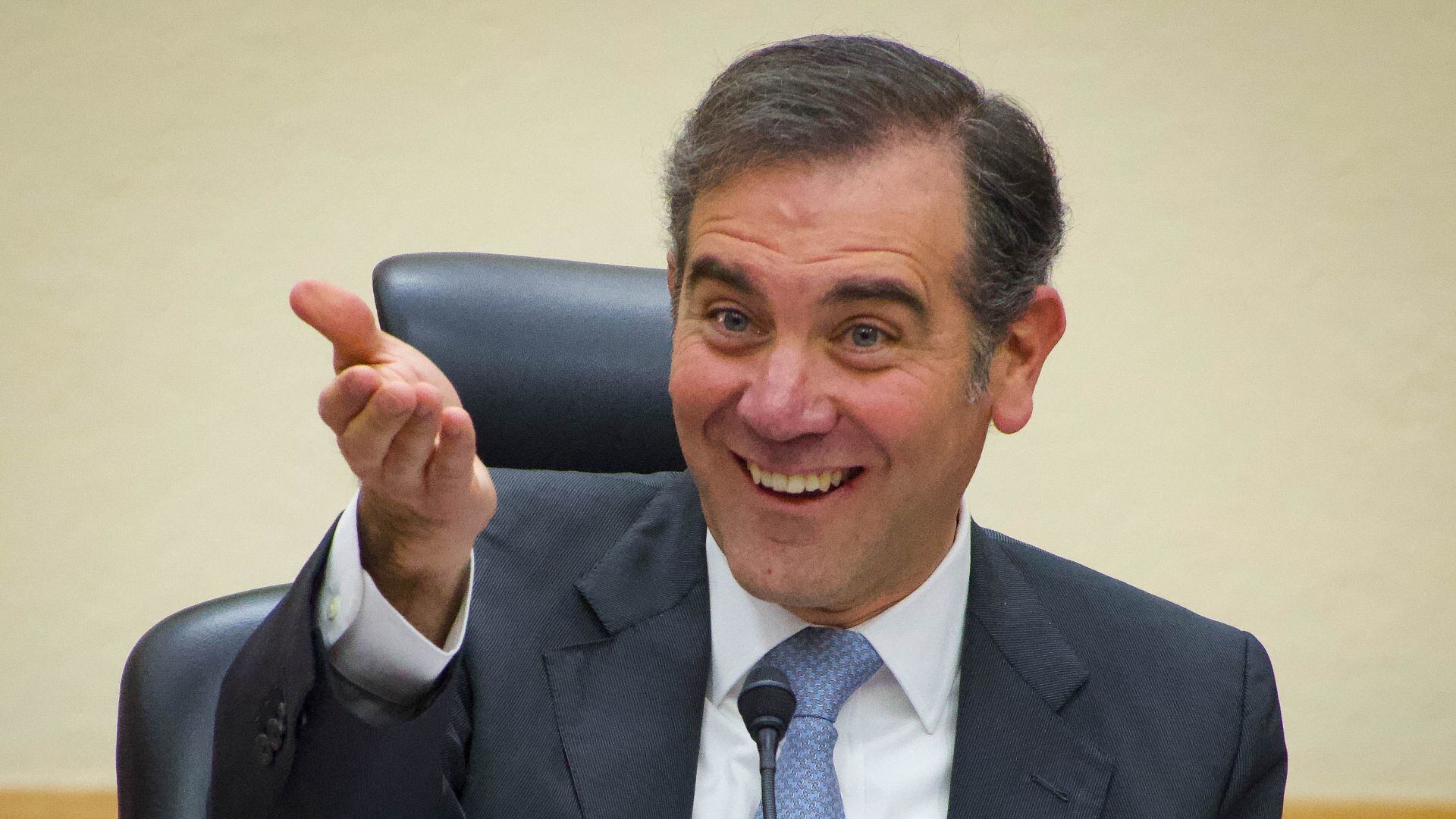 Lorenzo Córdova pide a tribunales tirar reforma del Plan B