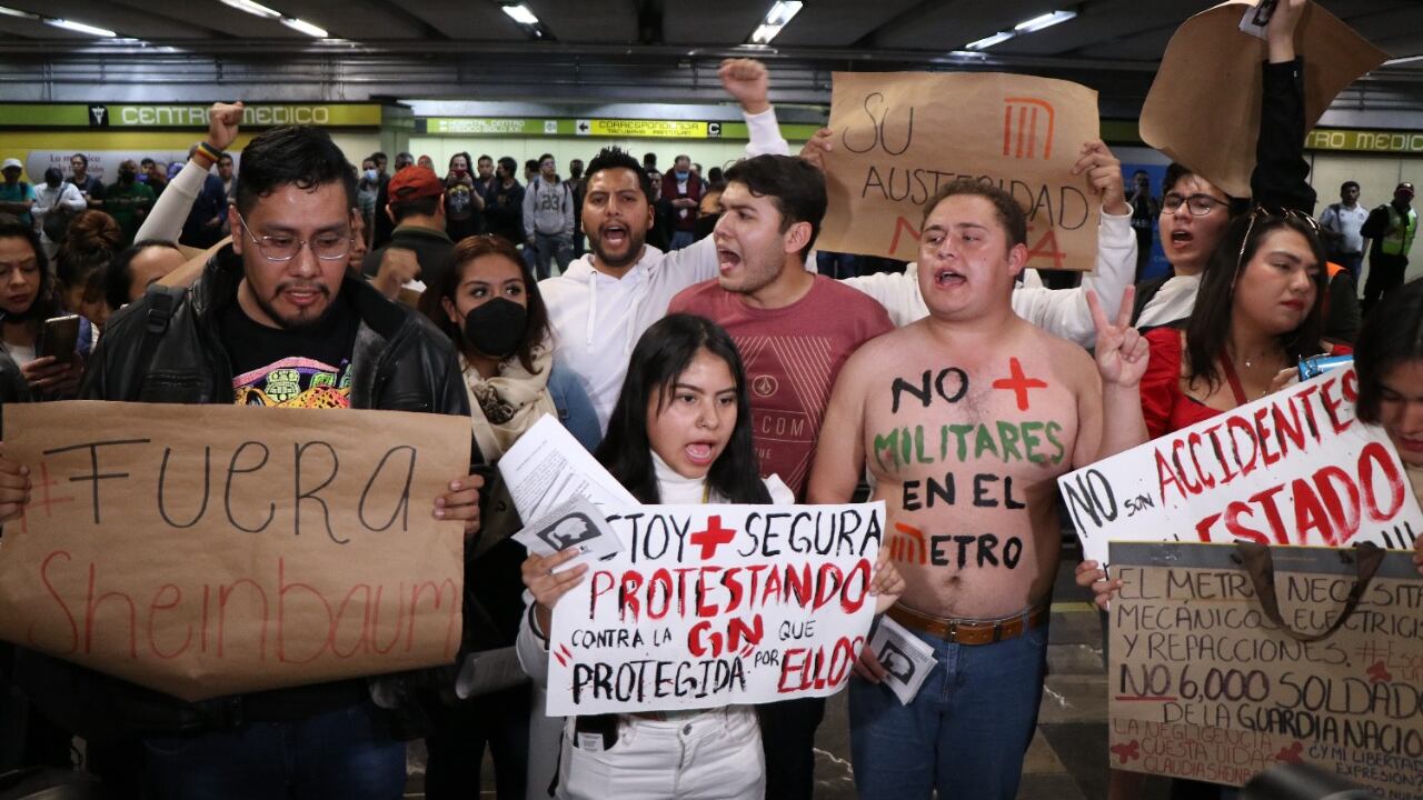 Guarida Nacional: manifestantes reprochan su presencia en el Metro