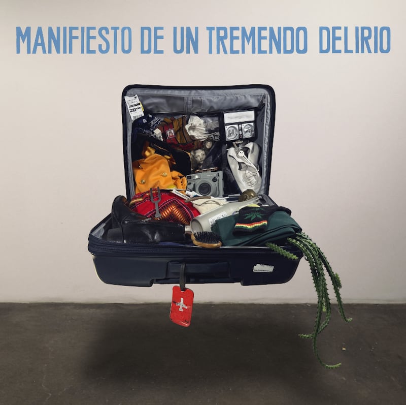 León Larregui activa cuenta regresiva para su disco ‘Manifiesto de un Tremendo Delirio’