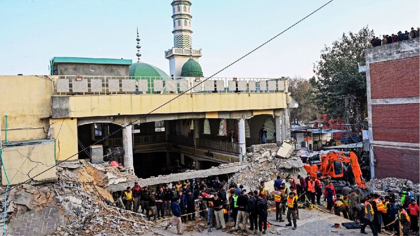 Atentado deja a al menos 13 soldados muertos