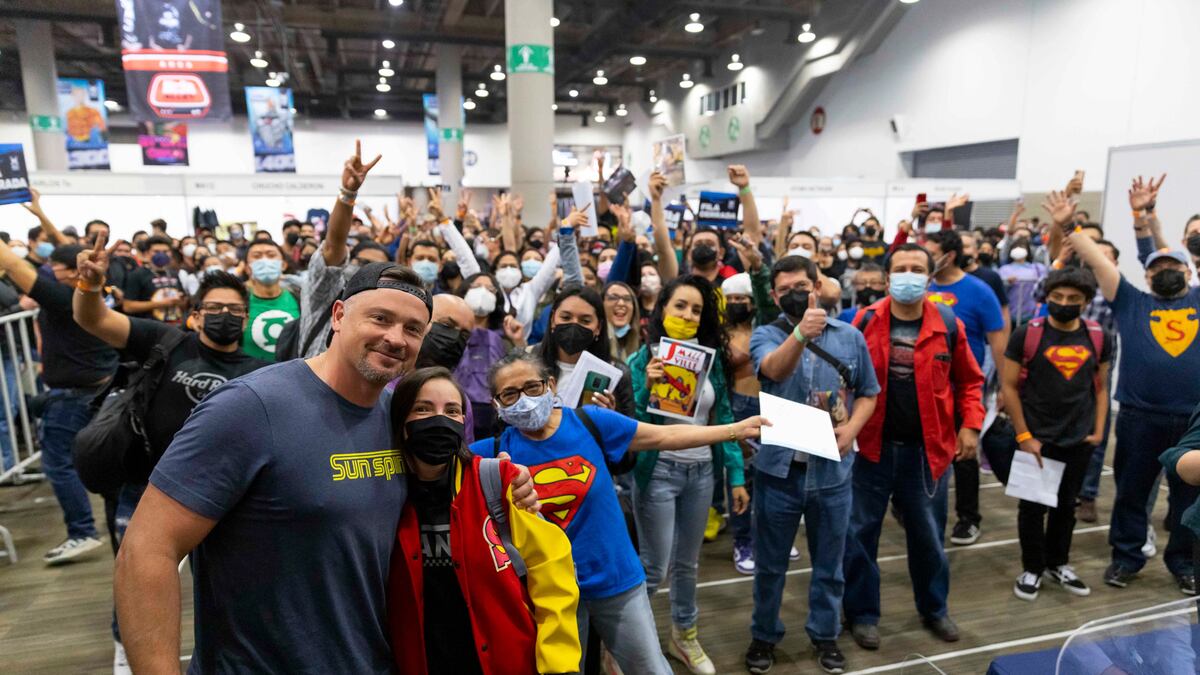 Celébra a los grande los 26 años de La Mole Convention