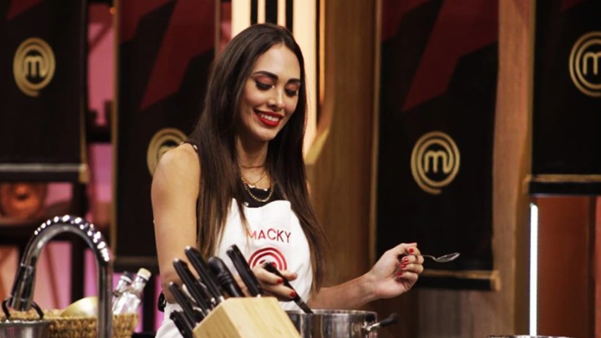 Macky González eliminada de Masrte Chef Celebrity