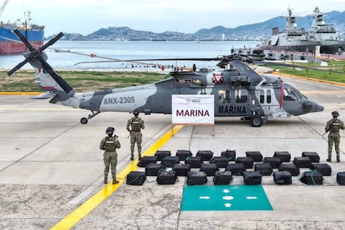 ¡Golpe millonario al narco! Marina intercepta más de una tonelada de cocaína en Guerrero