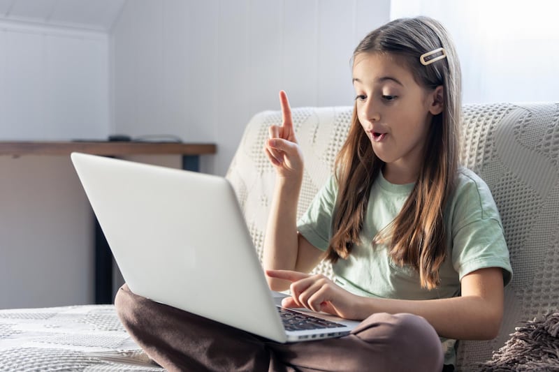 Por primera vez, el aprendizaje y la educación han superado al entretenimiento como la principal razón por la que las personas recurren a la inteligencia artificial