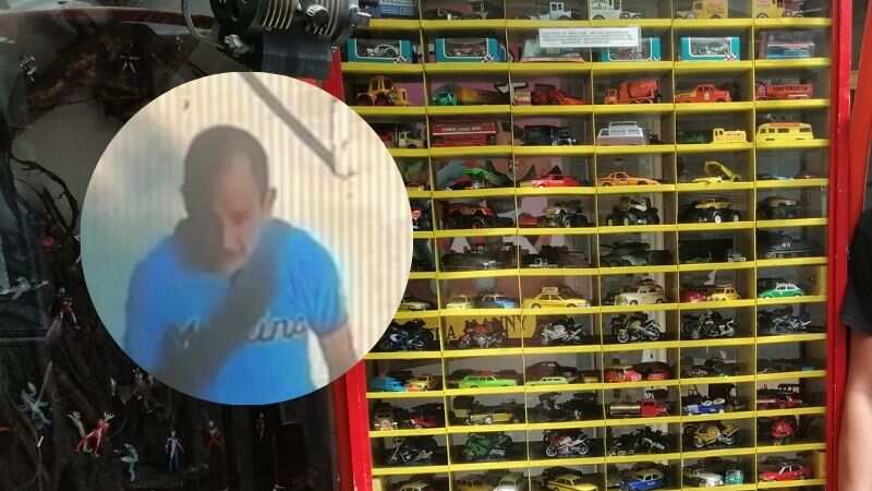 Roban piezas de colección del Museo del Juguete Antiguo