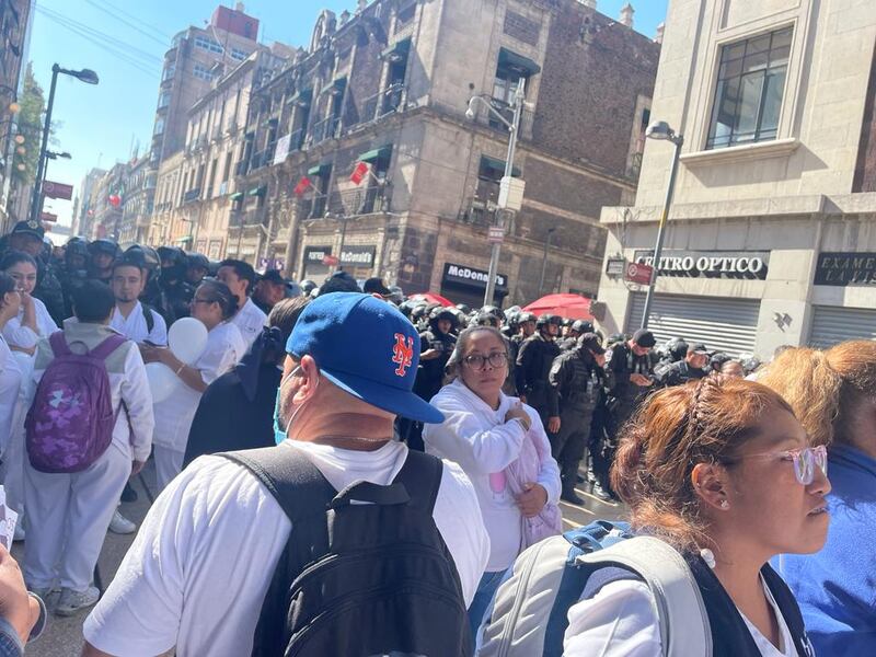 Medicos encapsulados en Madero.