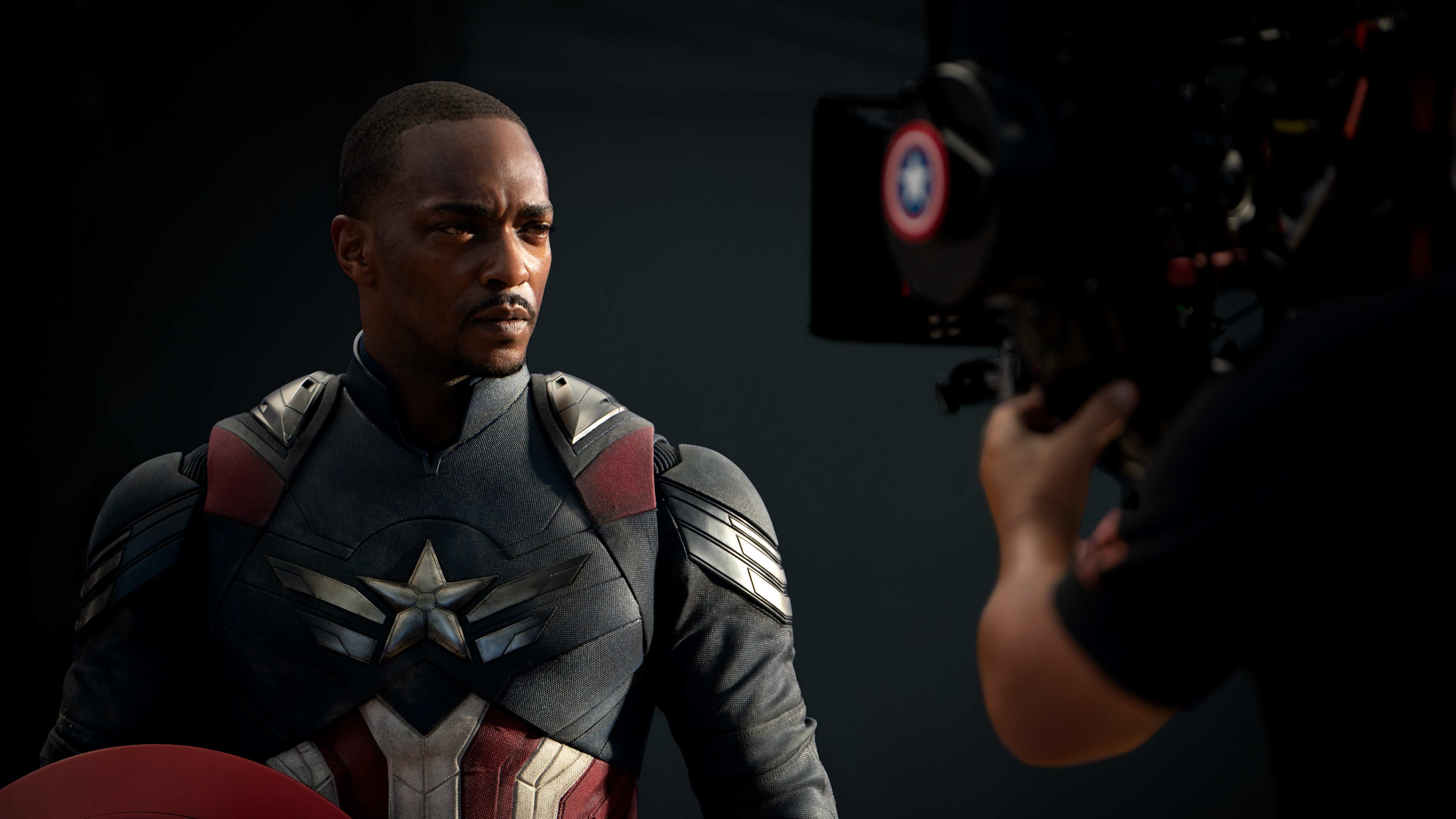 Julius Onah, director de Capitán América: Un nuevo nundo, presentará la historia de Sam Wilson