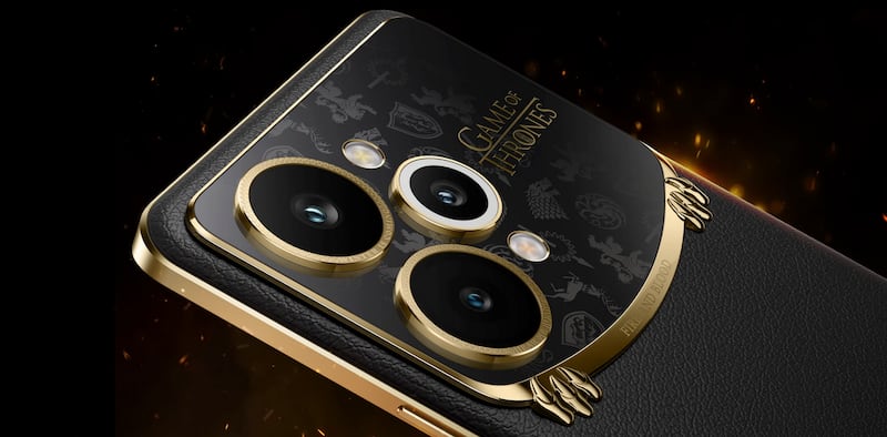 Inspirado en la Casa Targaryen, el nuevo realme 15 Pro Game of Thrones Edition trae diseño dragónico, detalles de colección y la innovadora tecnología Dragonfire que cambia de color con el calor