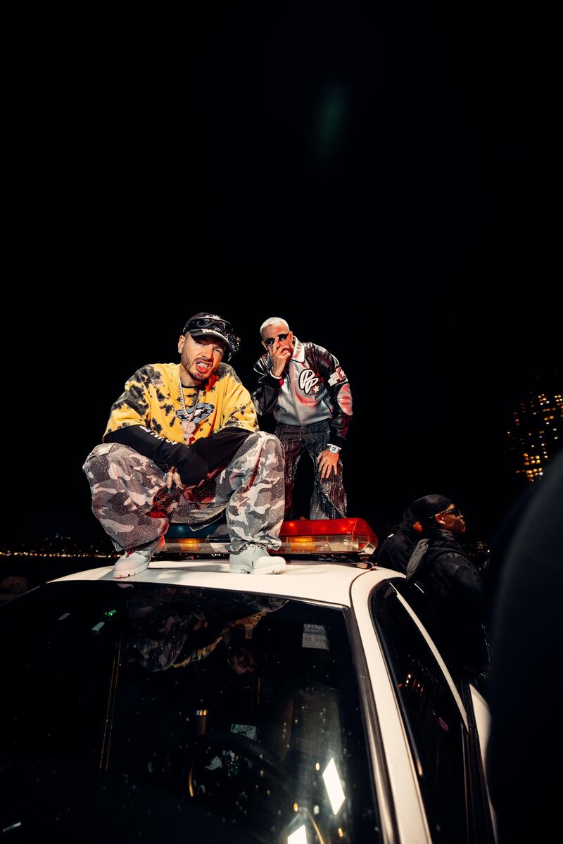 DJ Snake y J Balvin celebran su química creativa con el lanzamiento de “Noventa”