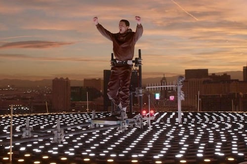 Timothée Chalamet no conoce límites y es la primera persona en la cima de la Sphere