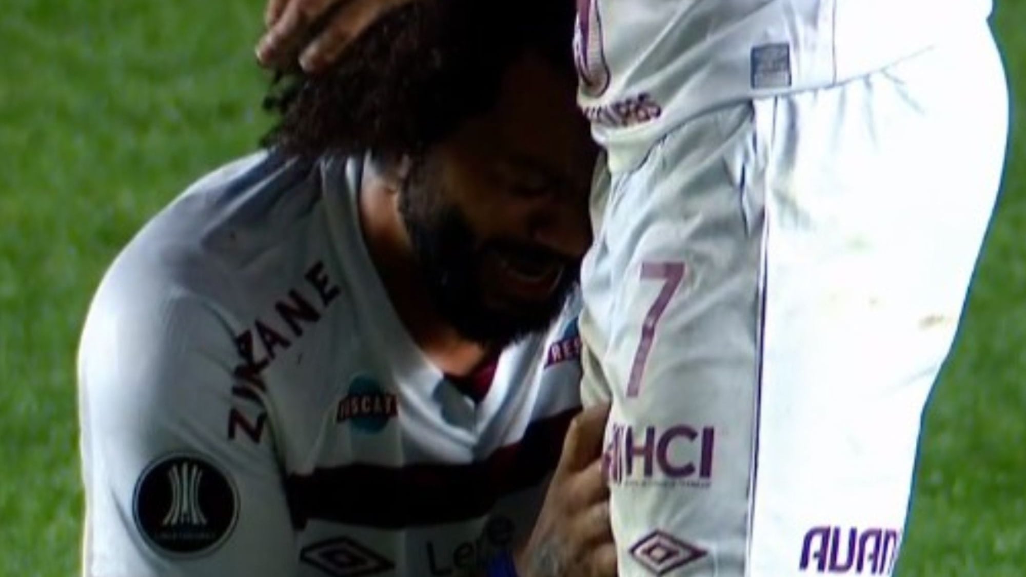 Marcelo lesiona a Luciano Sanchez